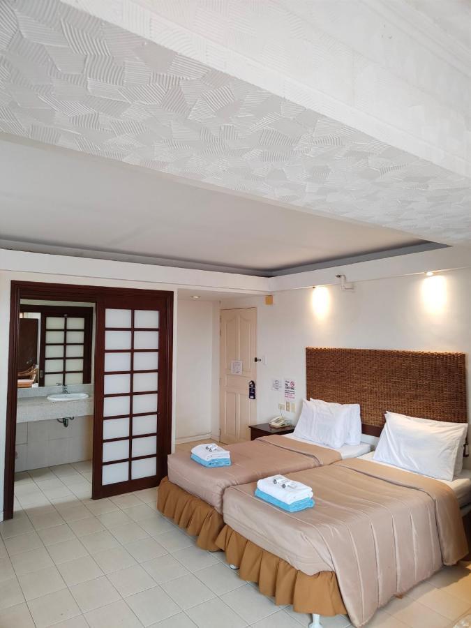 Wild Orchid Beach Resort Olongapo Luaran gambar