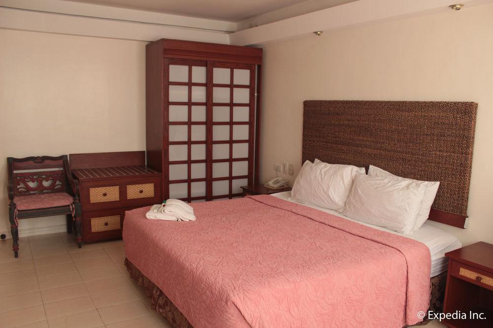 Wild Orchid Beach Resort Olongapo Luaran gambar