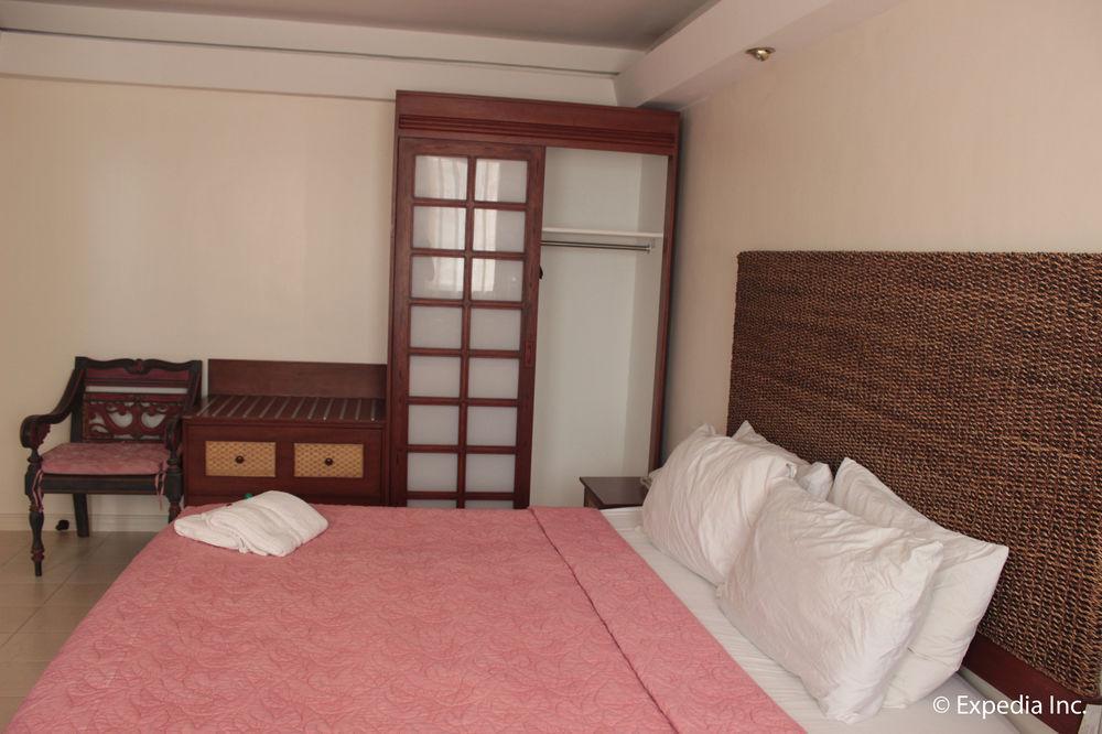 Wild Orchid Beach Resort Olongapo Luaran gambar