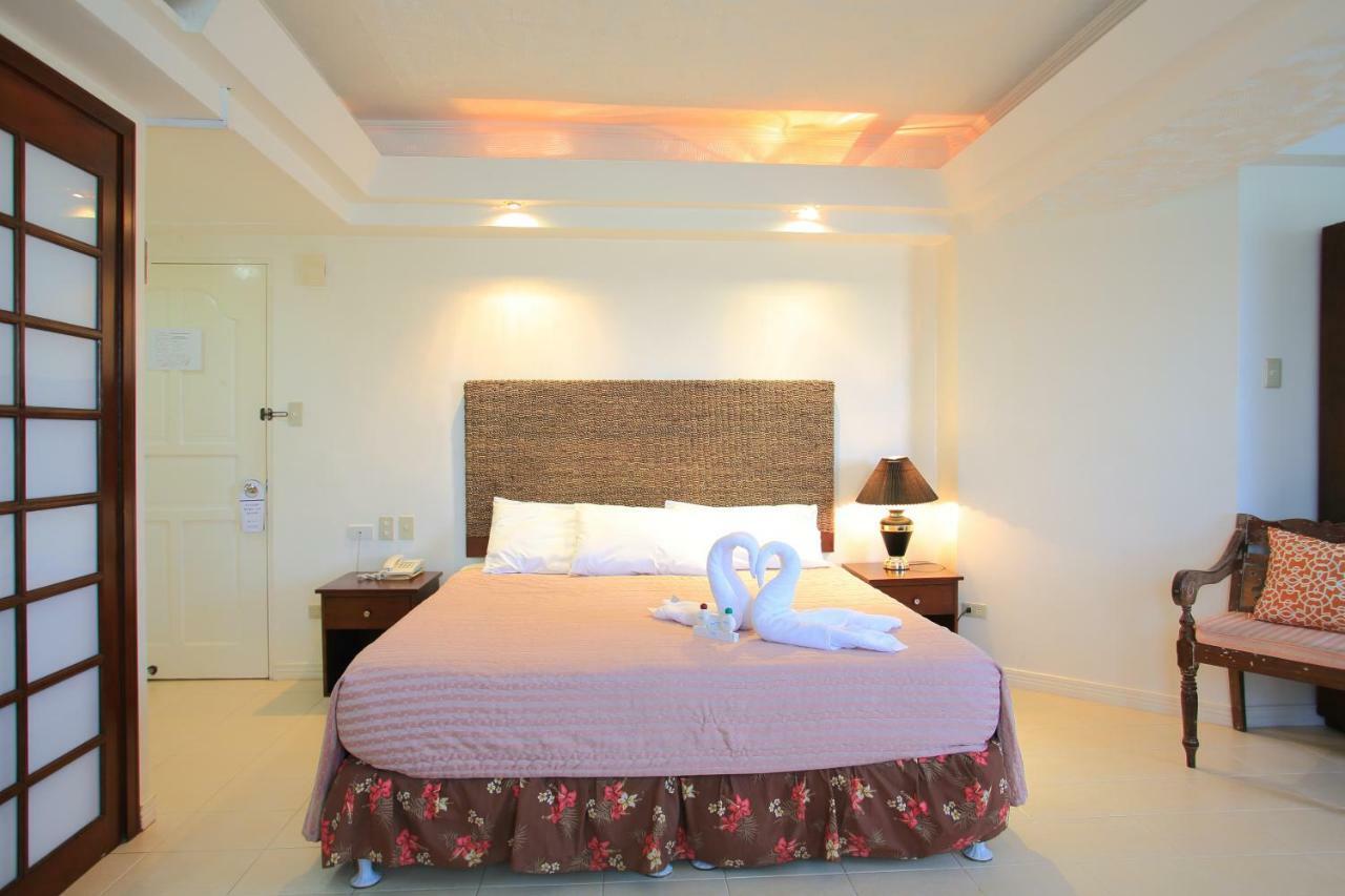 Wild Orchid Beach Resort Olongapo Luaran gambar